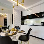 Q4 APARTMENTS - Angielska Grobla Old Town
