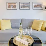 Q4 APARTMENTS - Angielska Grobla Old Town